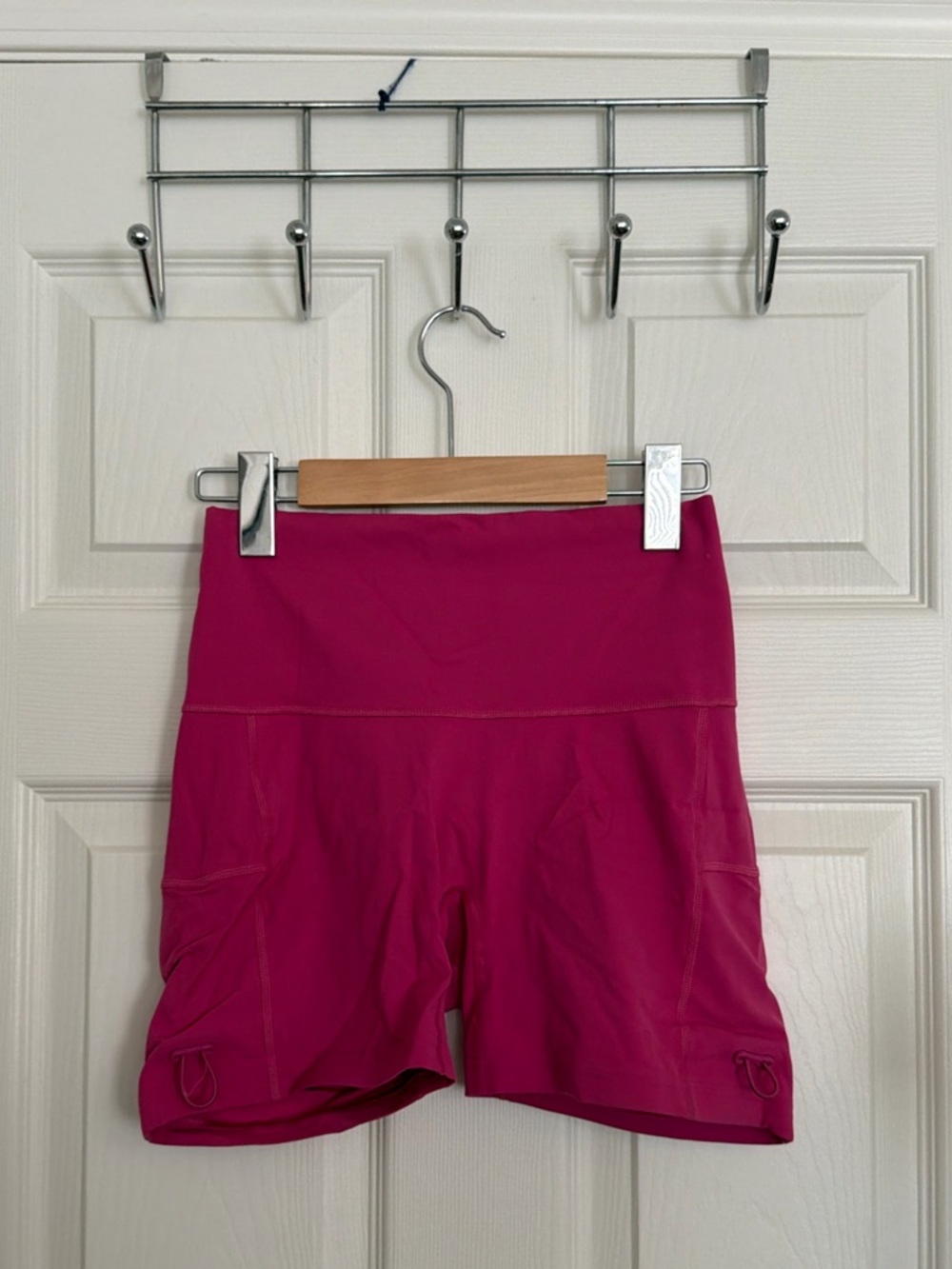 Gymshark Women’s High-Rise Bike Shorts in Bright Fuchsia